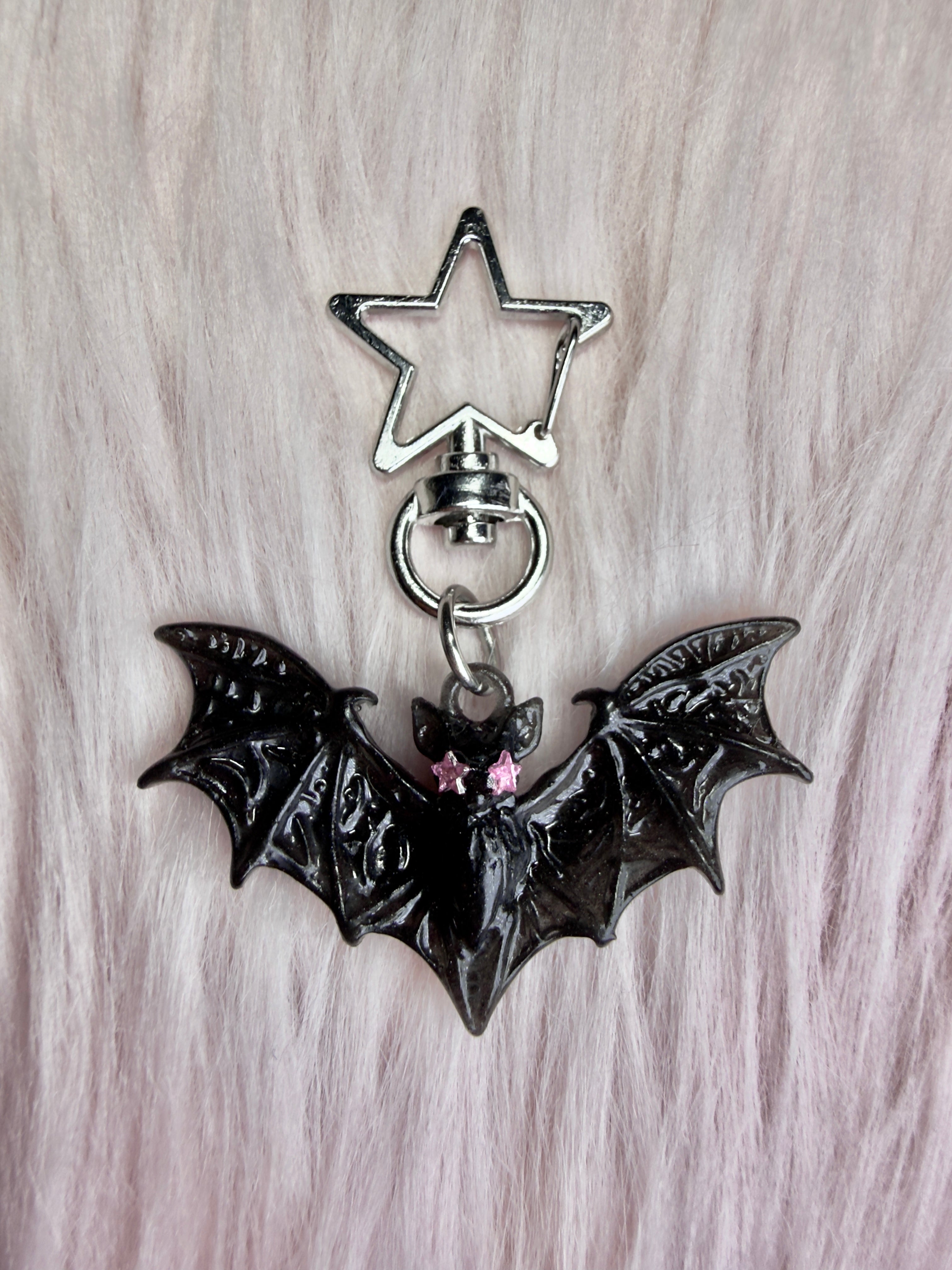 COUNT FABULOUS ♡ bat charm