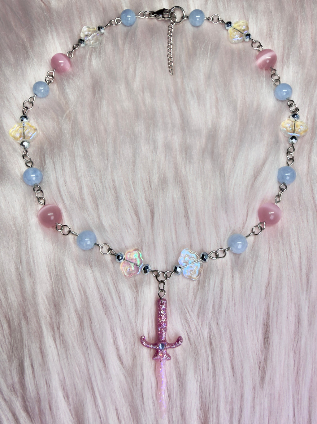 FIELD TRIP ♡ dagger necklace