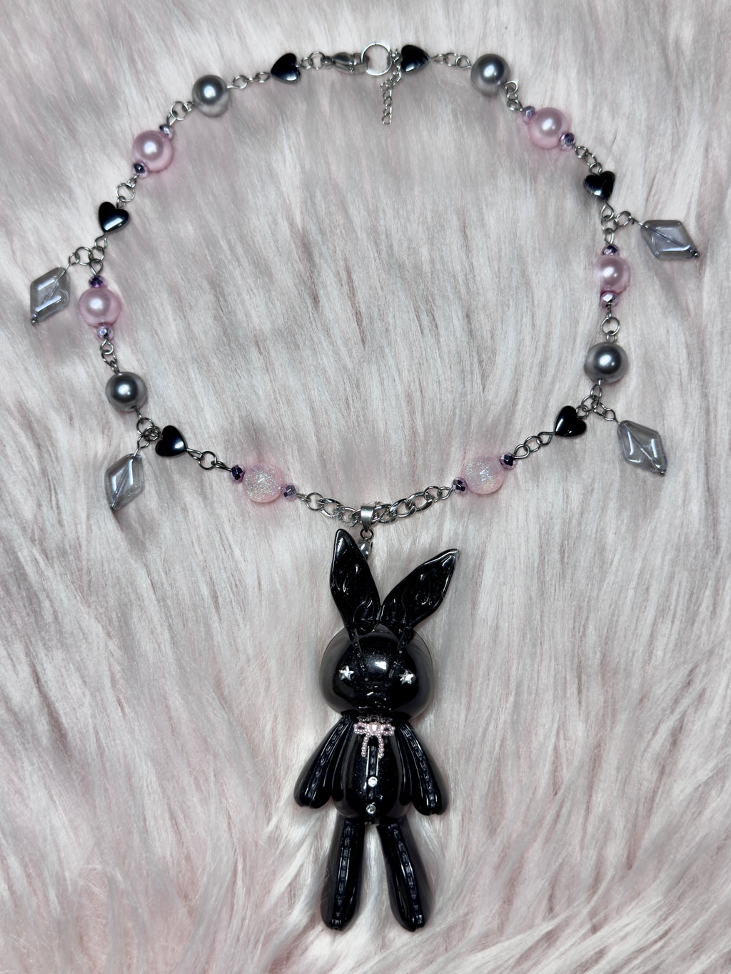 DARKNESS ♡ bunny necklace