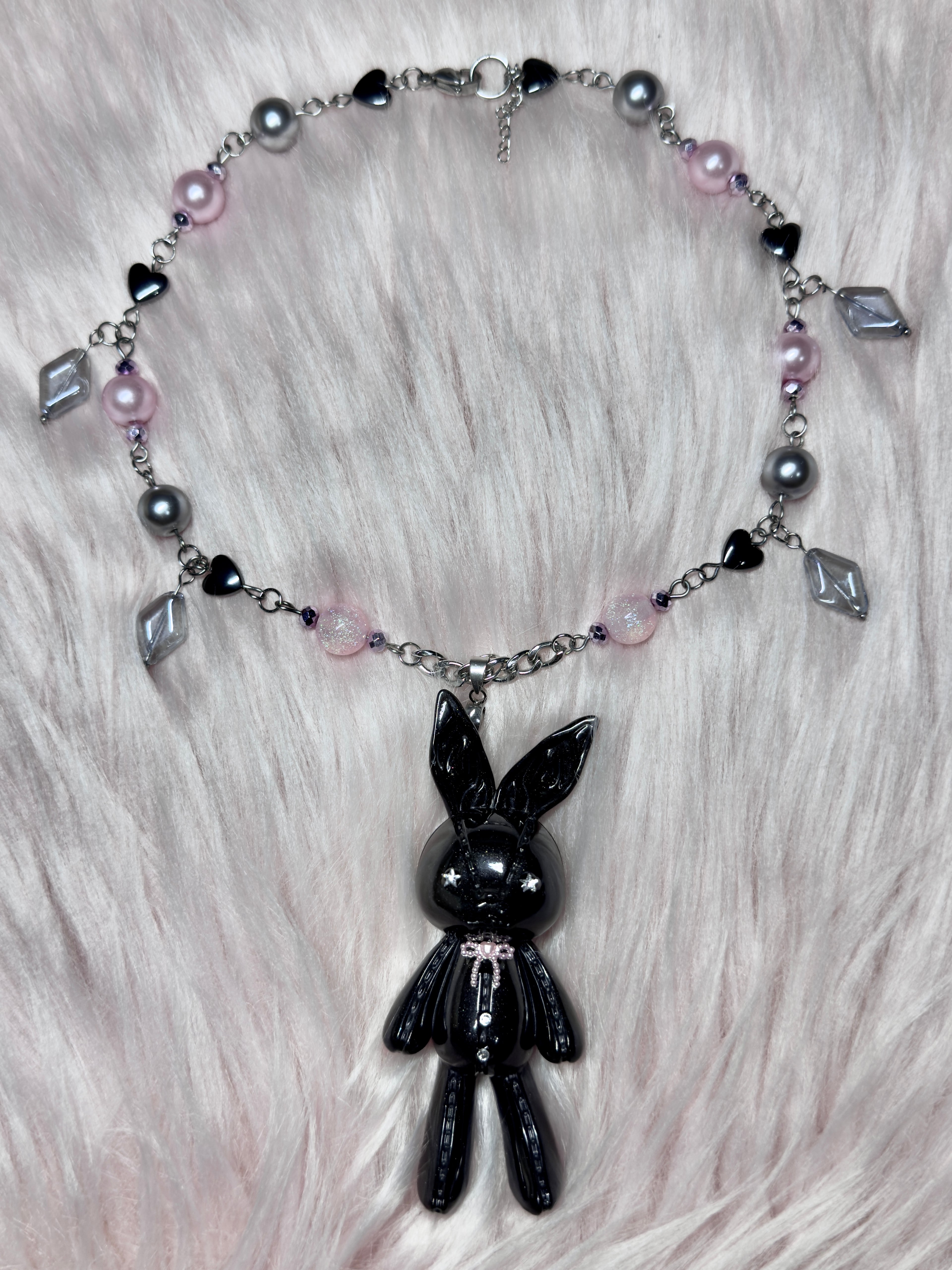 DARKNESS ♡ bunny necklace