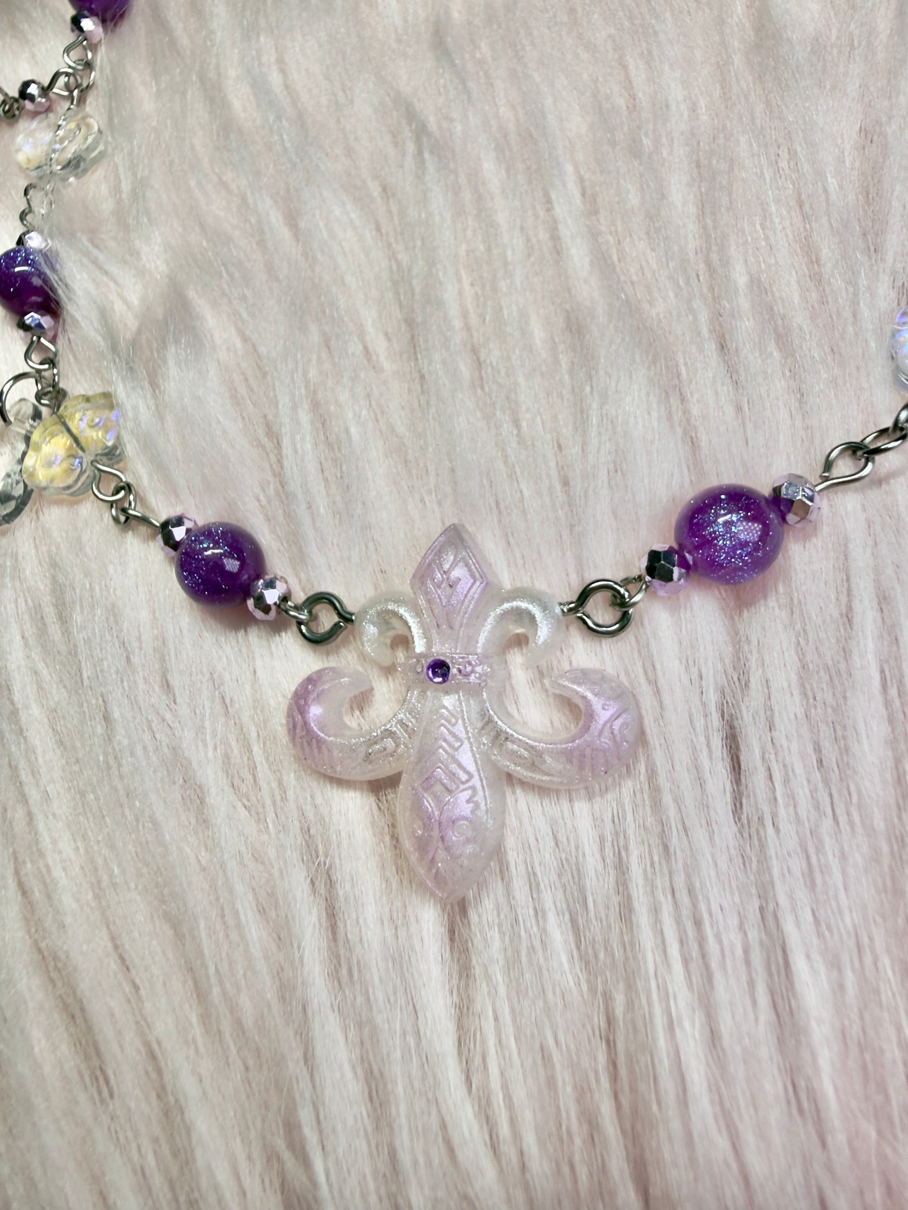 SCARIS ♡ french flower necklace