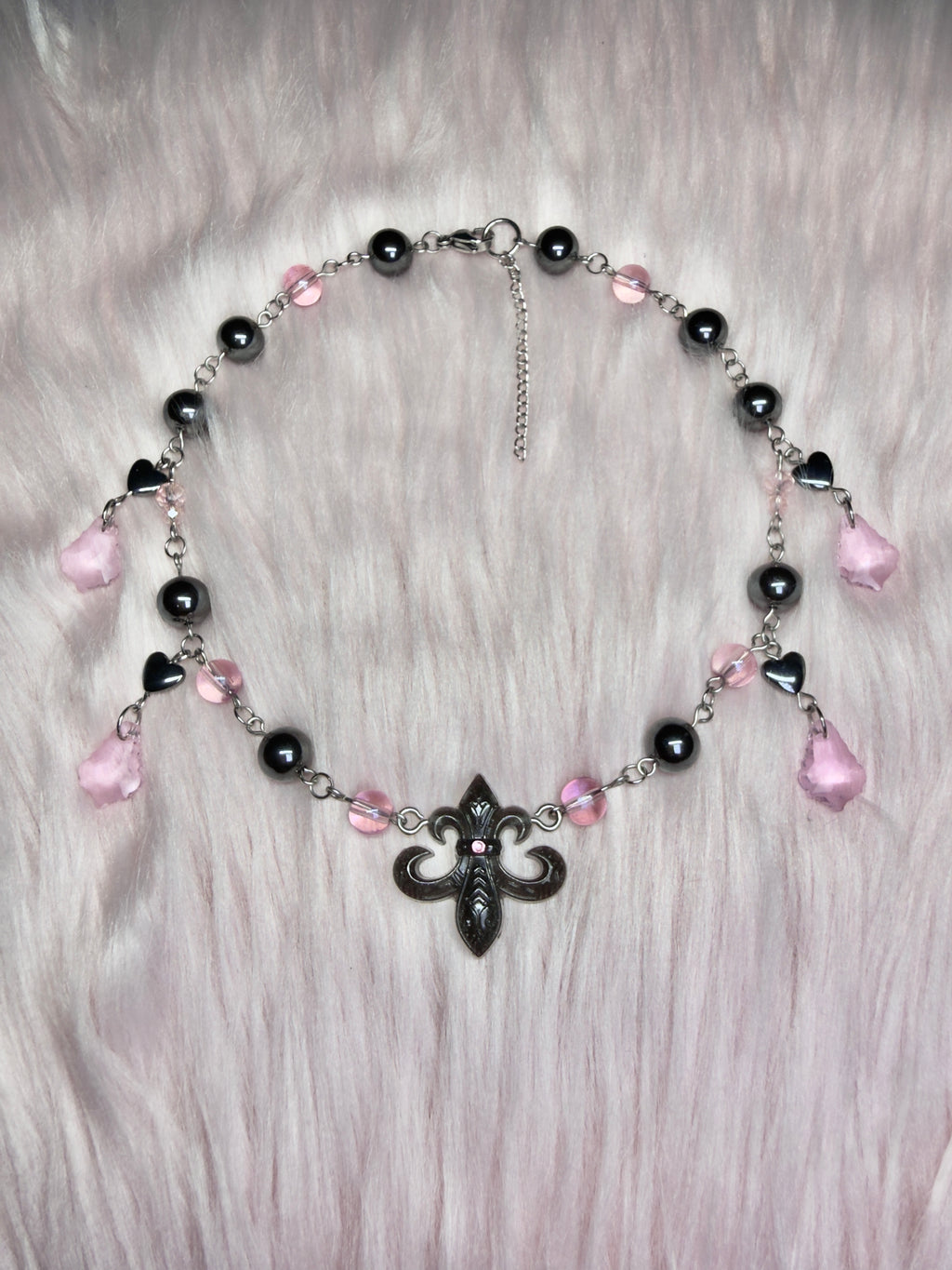 NOIR GOYLE ♡ french flower necklace