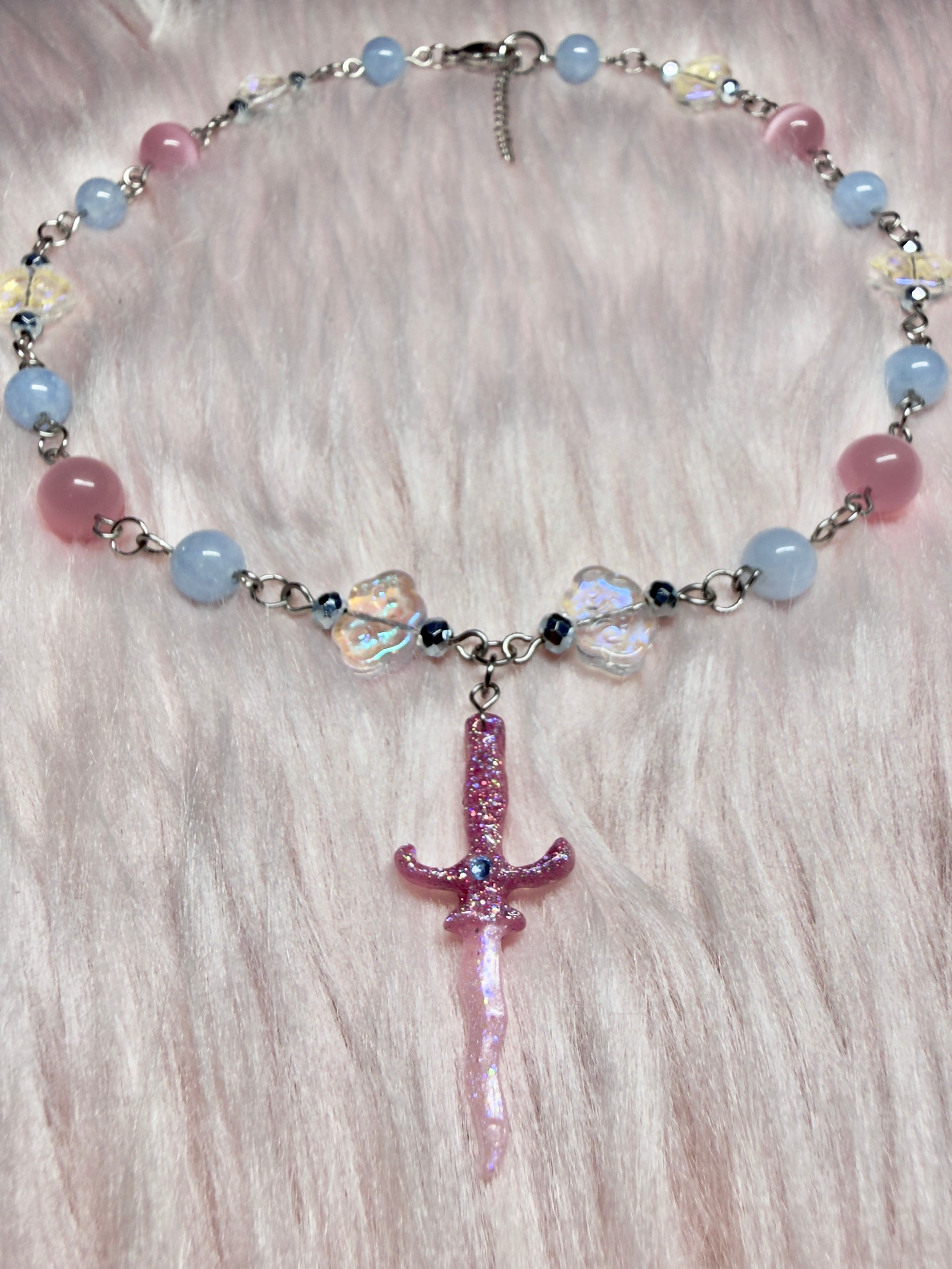 FIELD TRIP ♡ dagger necklace