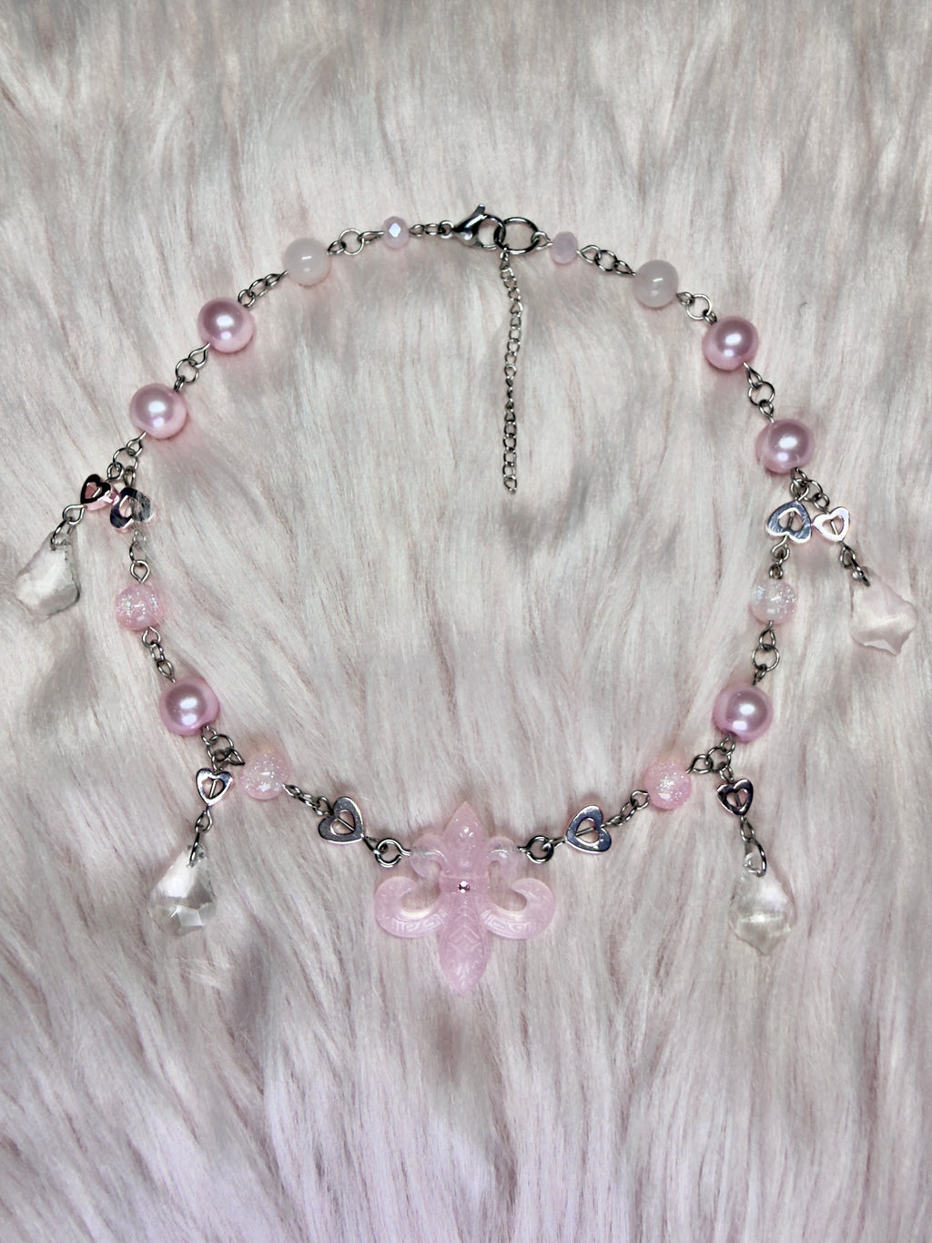 ROCHELLE GOYLE ♡ french flower necklace
